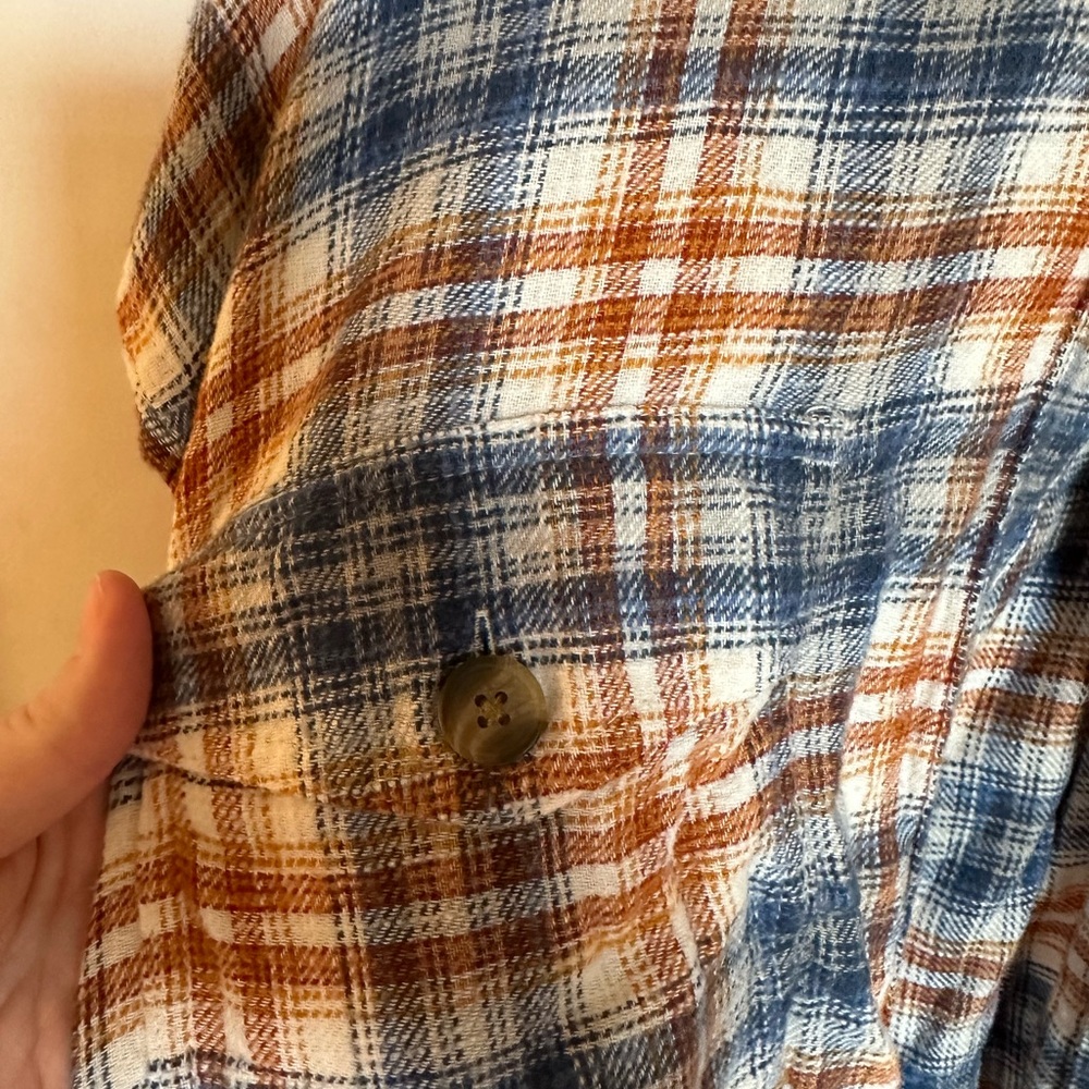 American Eagle Cropped Flannel - image 2